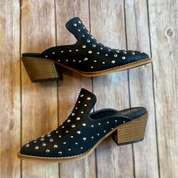 NWT Arider Girl Cara Studded Slip On Mule 5.5 - Picture 7 of 8